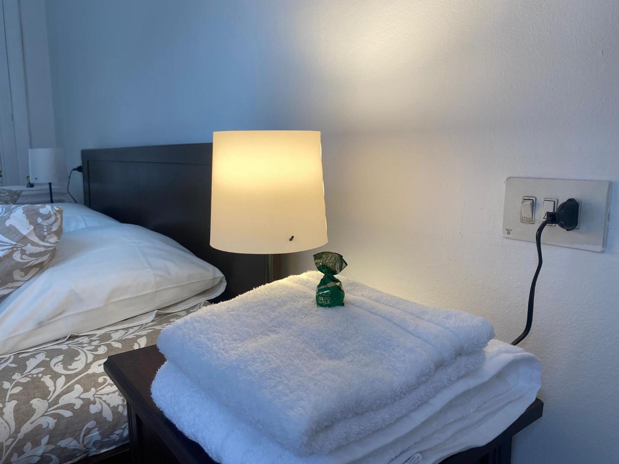 Apartamento Buenavista En โอเบียโด ภายนอก รูปภาพ